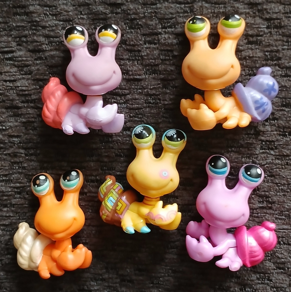 LPS Crab Lot W/ Postcard Pet Crab
